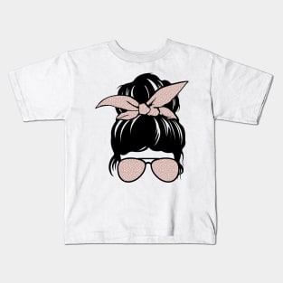 Messy Bun with Pink Polka Dots - Headband and Sunglasses Kids T-Shirt